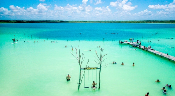 Laguna Kaan Luum, una juya turquesa con un cenote en su interior. 1 kann lumm blog 2